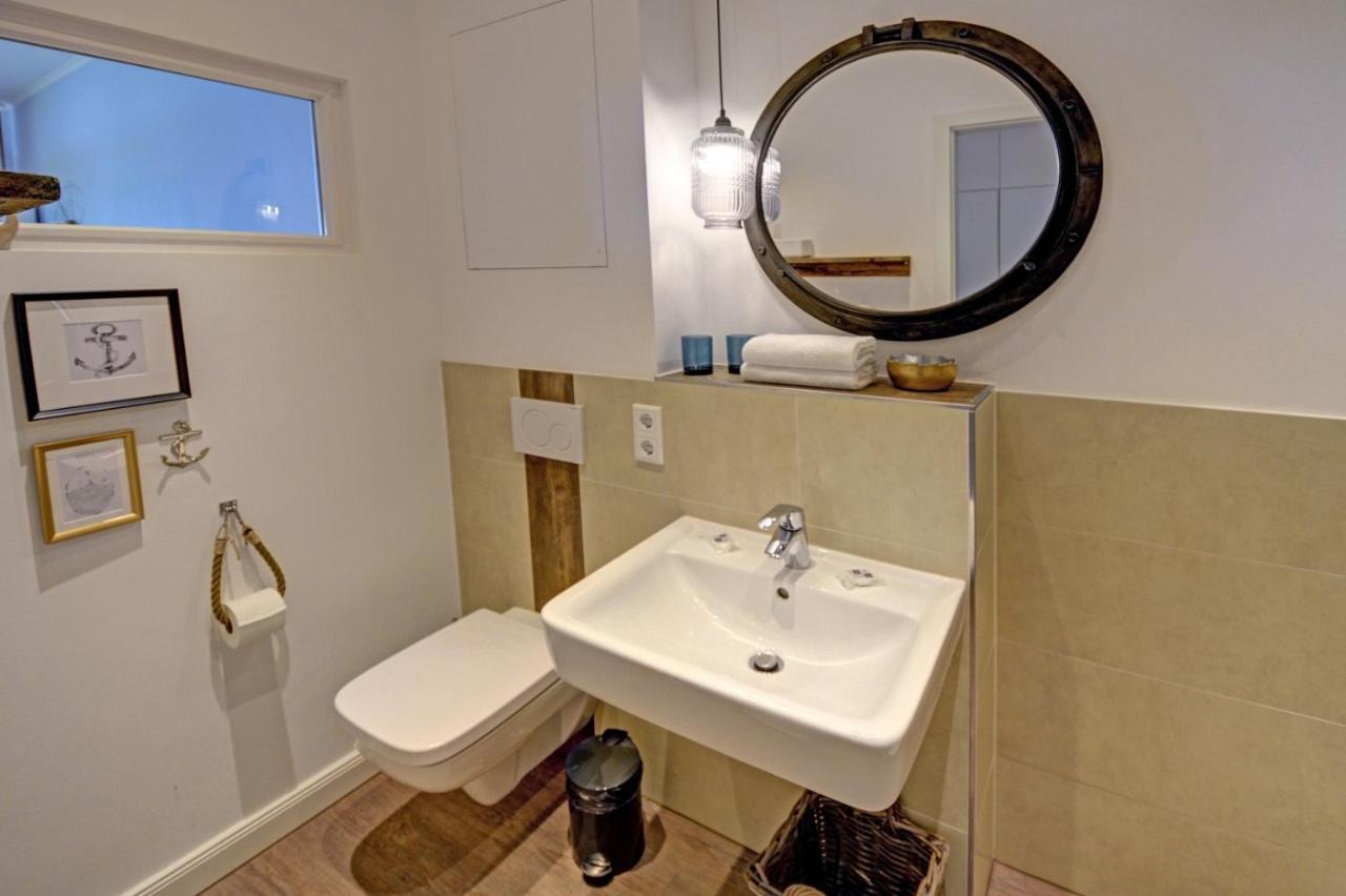 Fewo1846 Intermar - Marina Del Rey - Elegantes Studioapartment Mit Meerblick Und Eigenem Strandkorb Glücksburg المظهر الخارجي الصورة